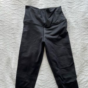 Alo yoga faux leather legging 7/8